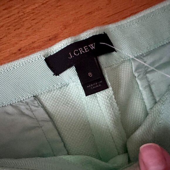 NWT J Crew High Rise Pleated Short Bundle - Size 6 - Picture 10 of 14
